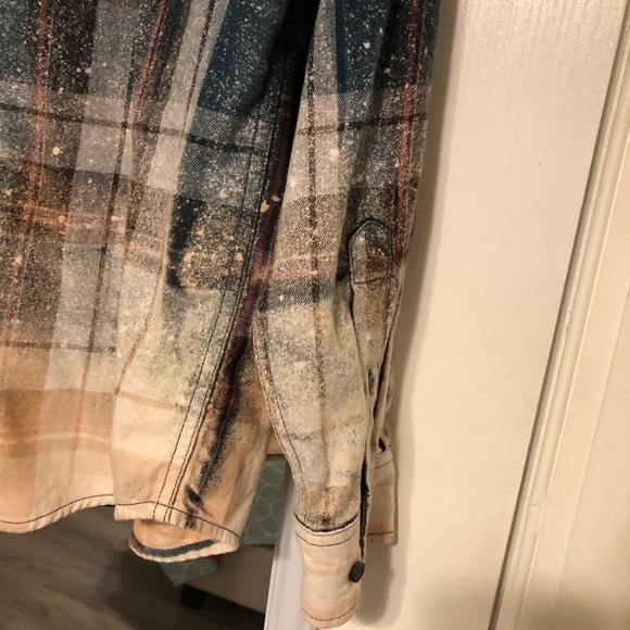 Bleached Flannel - Picture 3 of 5